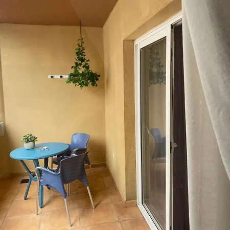 Lägenhet Center 2 *